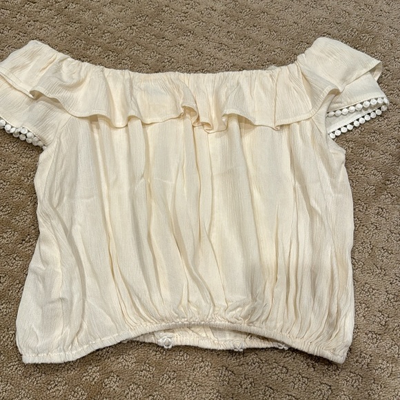 Altar’d state off the shoulder top - Picture 3 of 3